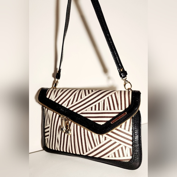 henri bendel Handbags - Henri bendel disturbed debutante shoulder bag